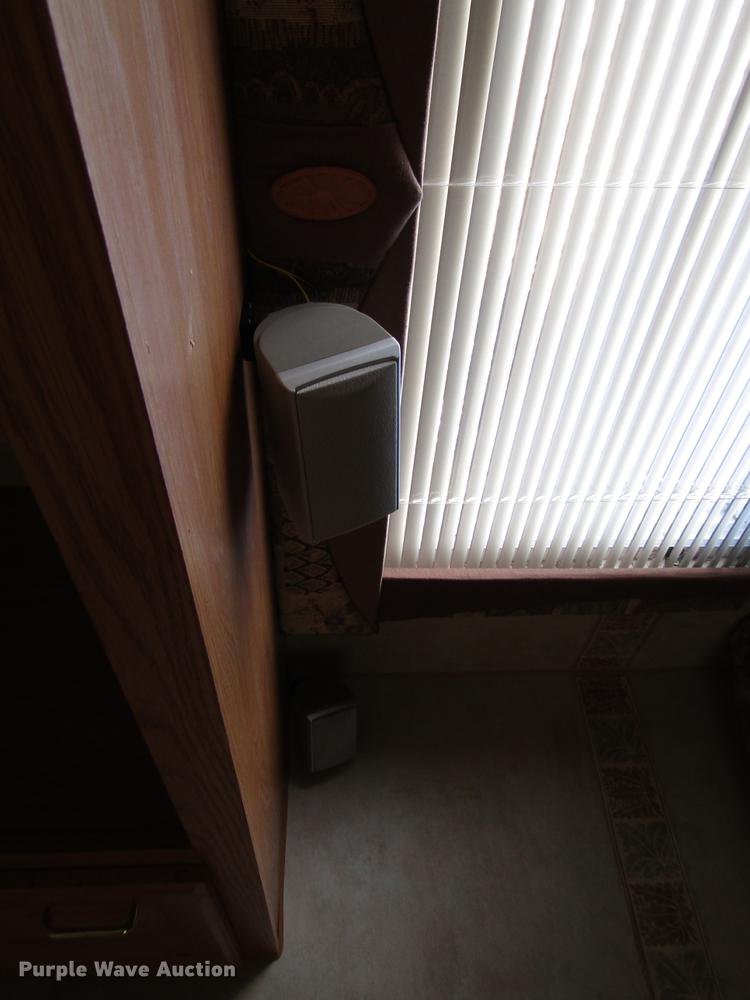 image for item DD3822 2004 Jayco 25RKS Jayflight camper