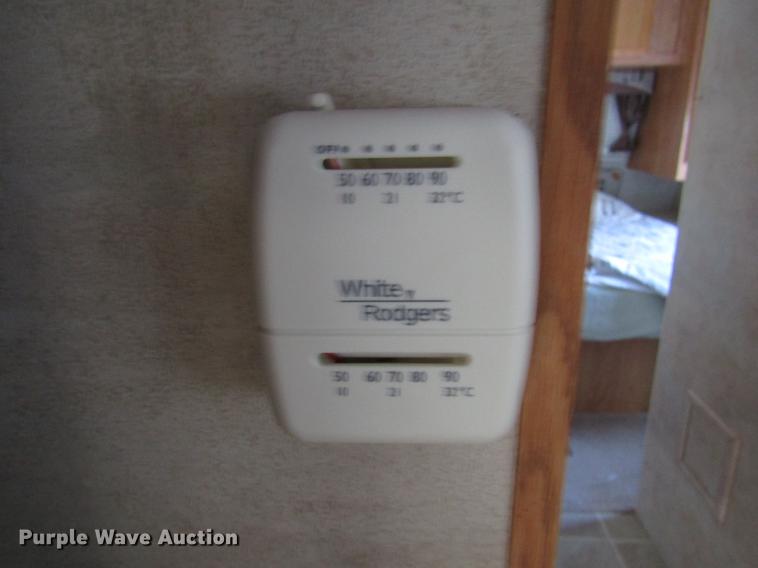 image for item DD3822 2004 Jayco 25RKS Jayflight camper