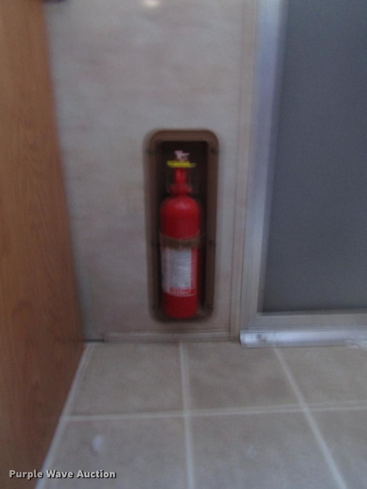 image for item DD3822 2004 Jayco 25RKS Jayflight camper