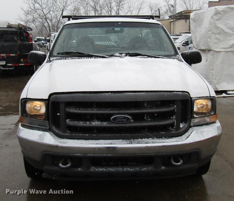 image for item DD3824 2002 Ford F250 Super Duty pickup truck