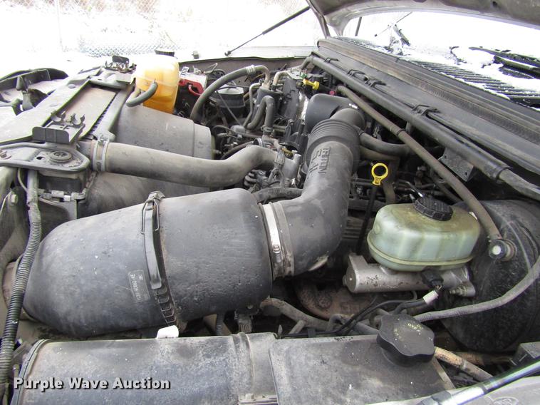 image for item DD3824 2002 Ford F250 Super Duty pickup truck