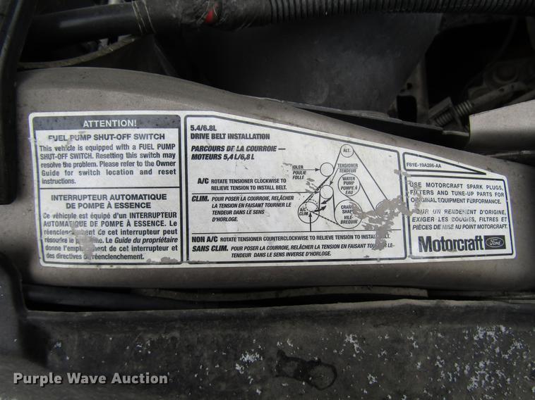 image for item DD3824 2002 Ford F250 Super Duty pickup truck