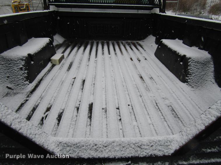 image for item DD3824 2002 Ford F250 Super Duty pickup truck