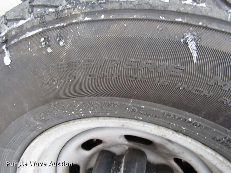 image for item DD3824 2002 Ford F250 Super Duty pickup truck