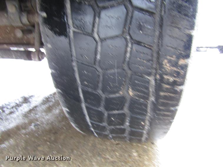 image for item DD3824 2002 Ford F250 Super Duty pickup truck