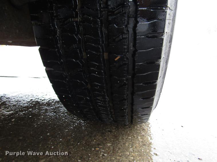 image for item DD3824 2002 Ford F250 Super Duty pickup truck