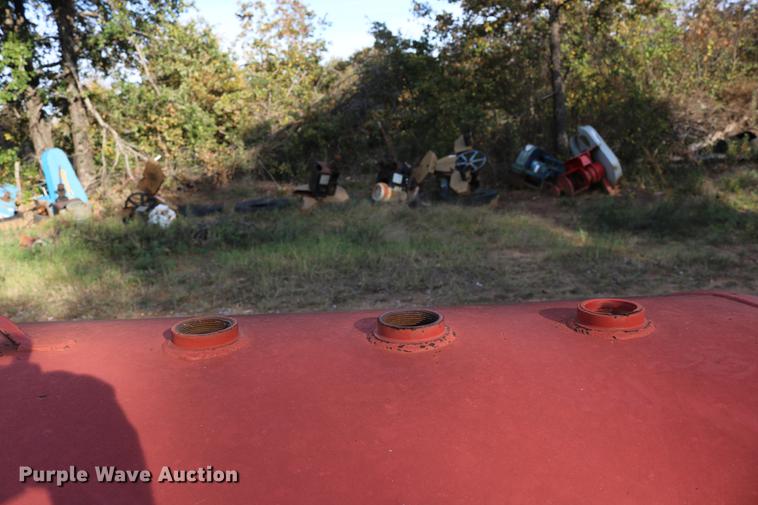 image for item DD5354 Oil tank