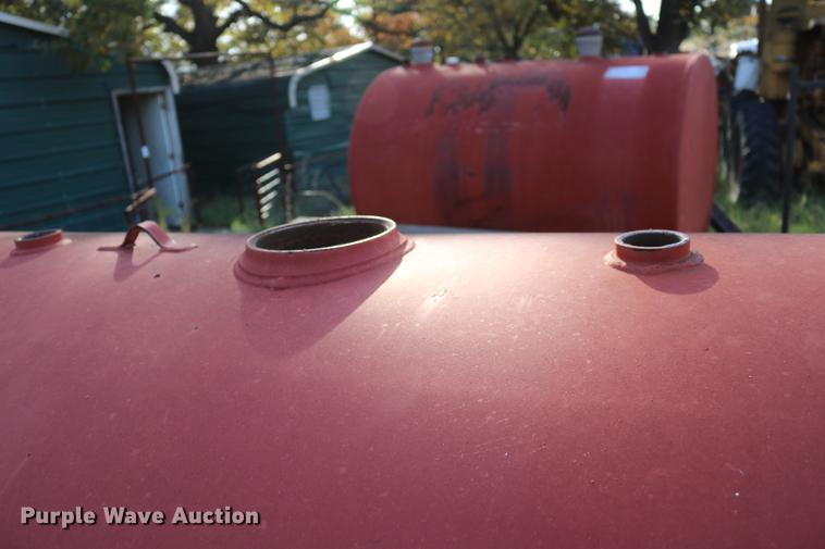 image for item DD5354 Oil tank