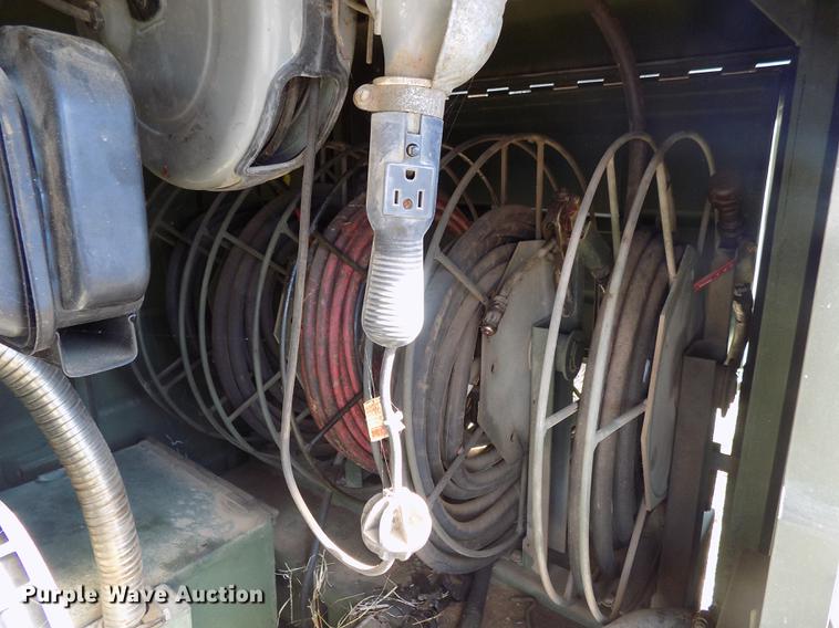 image for item DD5362 Lube station