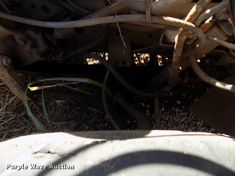 image for item DD5365 1982 International 1954 flatbed truck