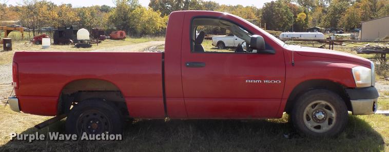 image for item DD5375 2006 Dodge Ram 1500 pickup truck