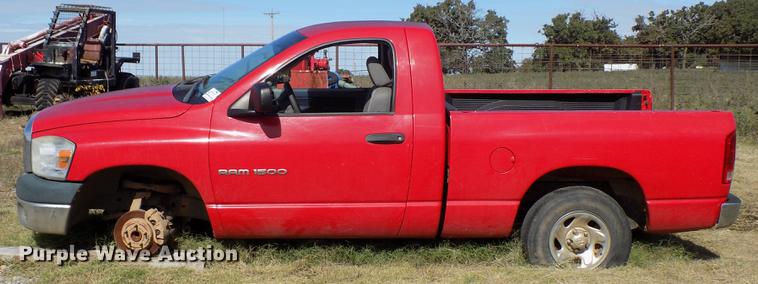 image for item DD5375 2006 Dodge Ram 1500 pickup truck