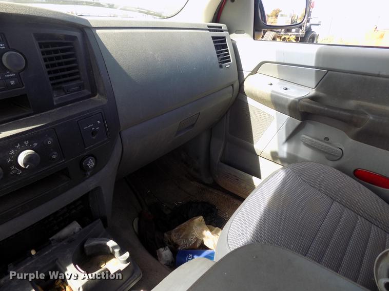 image for item DD5375 2006 Dodge Ram 1500 pickup truck