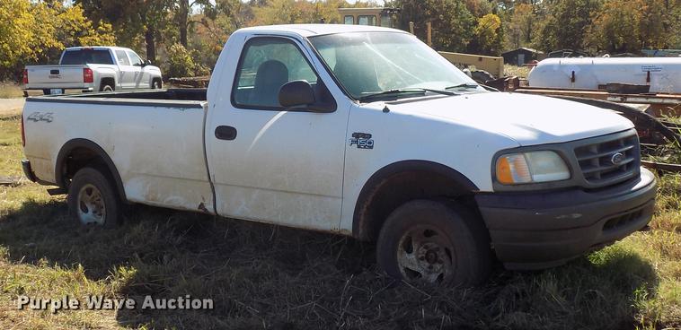 image for item DD5377 2002 Ford F150 pickup truck