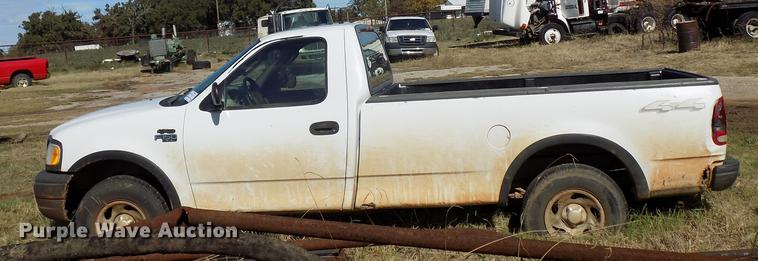 image for item DD5377 2002 Ford F150 pickup truck