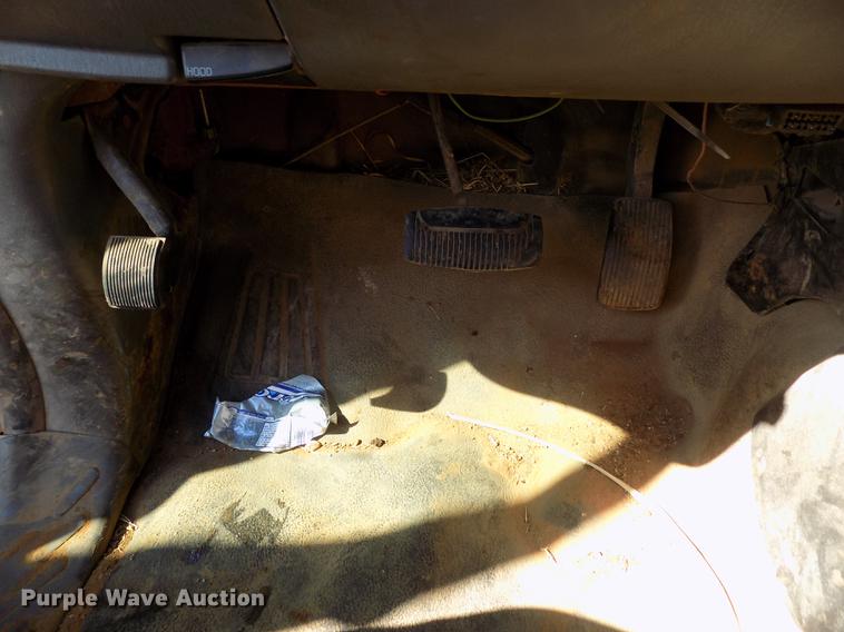 image for item DD5377 2002 Ford F150 pickup truck