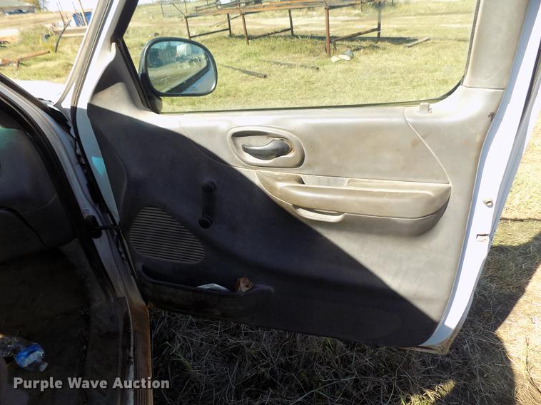 image for item DD5377 2002 Ford F150 pickup truck