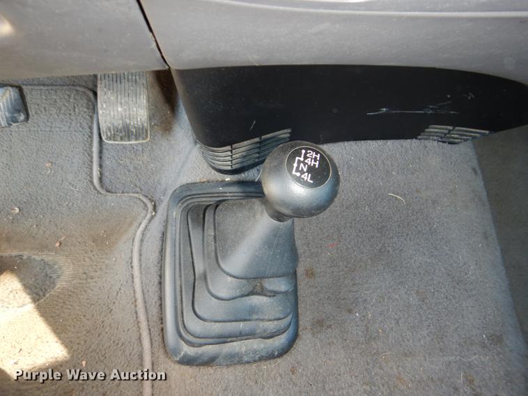 image for item DD8935 2003 Ford F150 XLT SuperCab pickup truck