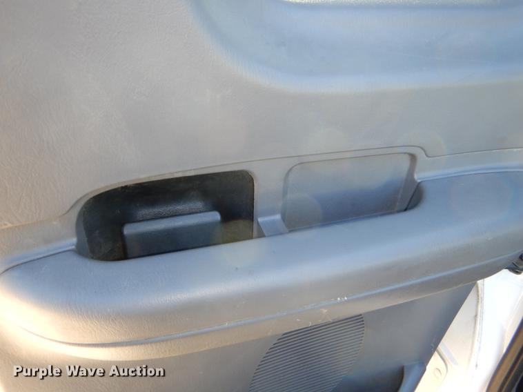 image for item DD8935 2003 Ford F150 XLT SuperCab pickup truck