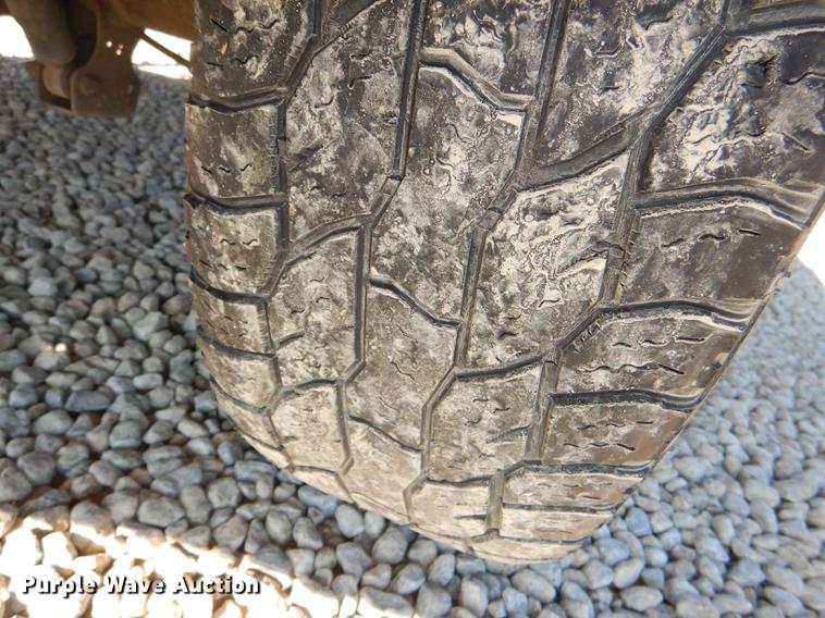 image for item DD8935 2003 Ford F150 XLT SuperCab pickup truck