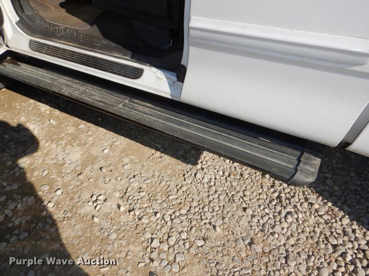 image for item DD8935 2003 Ford F150 XLT SuperCab pickup truck