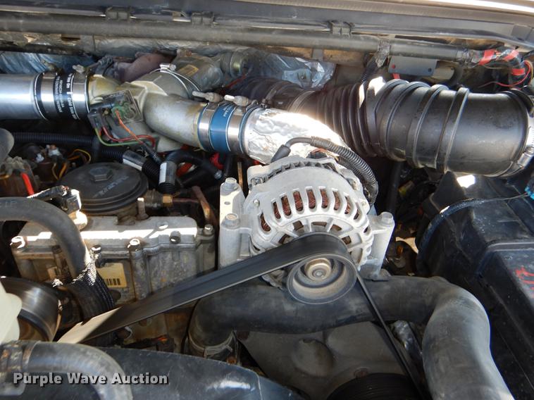 image for item DD8936 2003 Ford F350 Super Duty Lariat Super Cab pickup truck