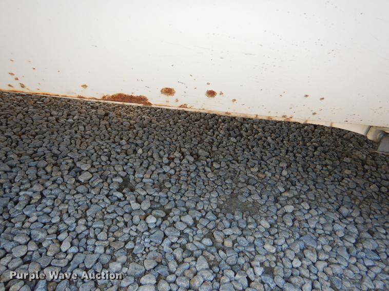 image for item DD8936 2003 Ford F350 Super Duty Lariat Super Cab pickup truck