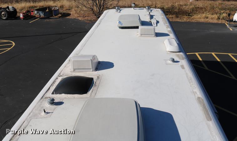 image for item DE1861 1995 Newmar London Aire RV