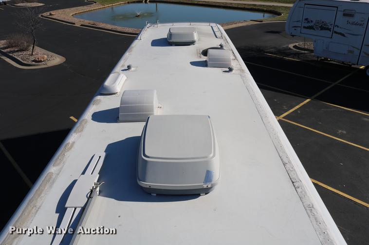 image for item DE1861 1995 Newmar London Aire RV