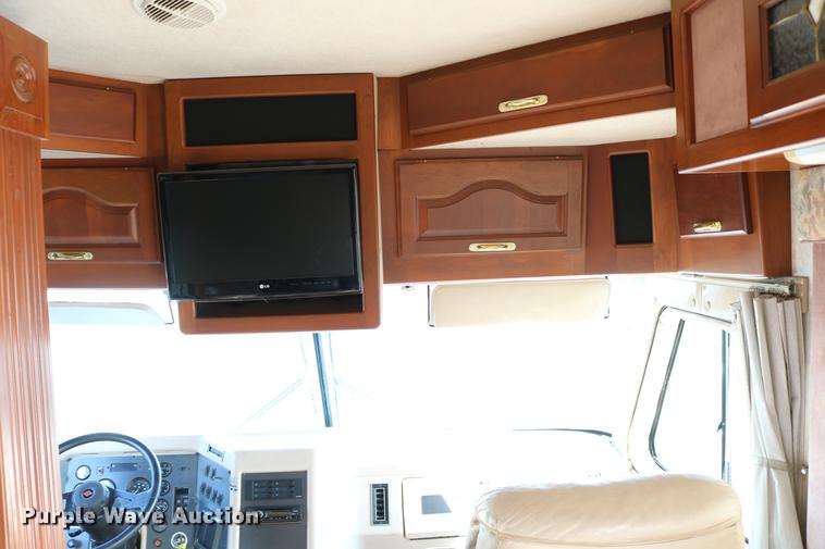 image for item DE1861 1995 Newmar London Aire RV