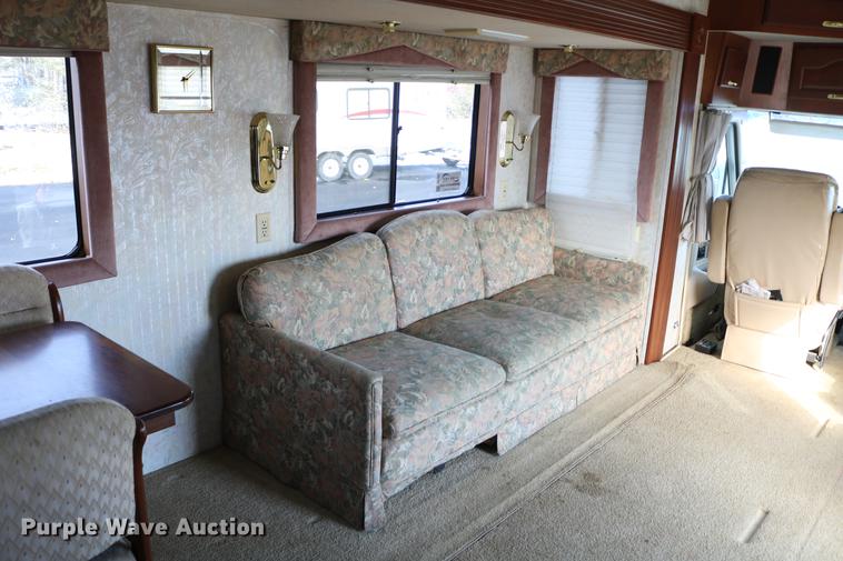 image for item DE1861 1995 Newmar London Aire RV