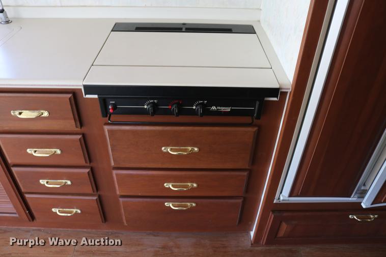 image for item DE1861 1995 Newmar London Aire RV