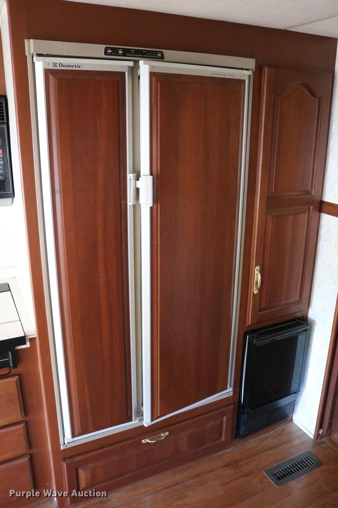 image for item DE1861 1995 Newmar London Aire RV