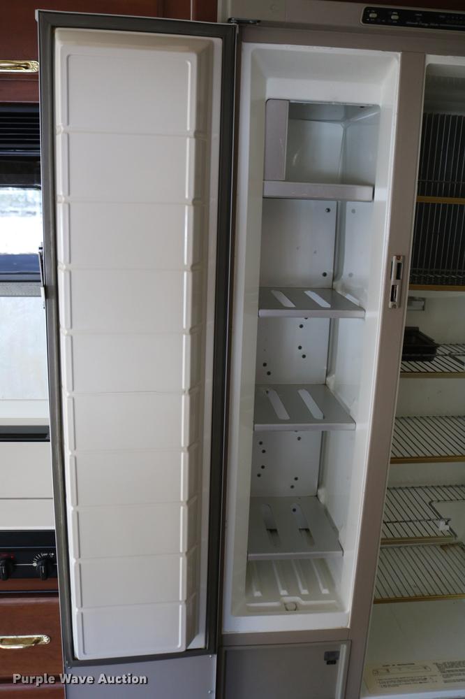 image for item DE1861 1995 Newmar London Aire RV