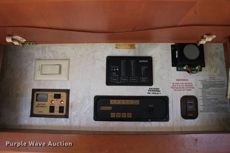 image for item DE1861 1995 Newmar London Aire RV