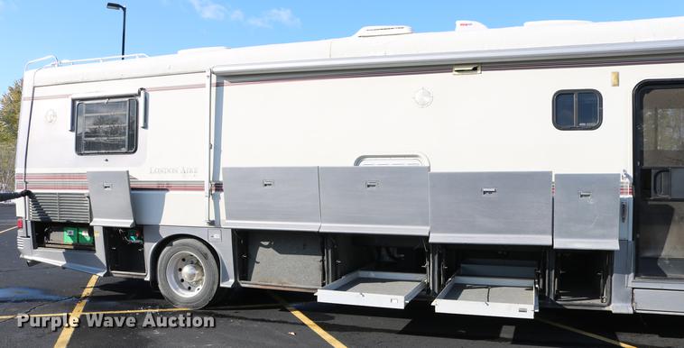 image for item DE1861 1995 Newmar London Aire RV