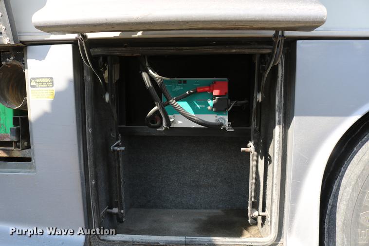 image for item DE1861 1995 Newmar London Aire RV