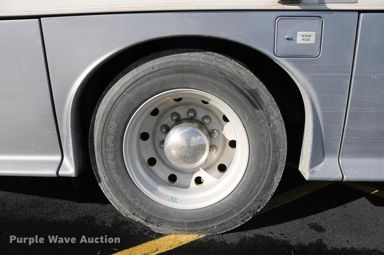 image for item DE1861 1995 Newmar London Aire RV