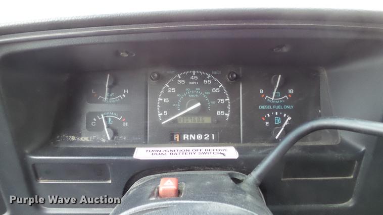 image for item DE4974 1993 Ford Econoline E350 ambulance