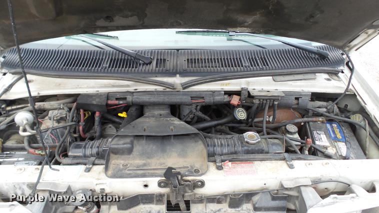 image for item DE4974 1993 Ford Econoline E350 ambulance