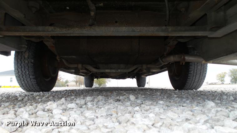 image for item DE4974 1993 Ford Econoline E350 ambulance