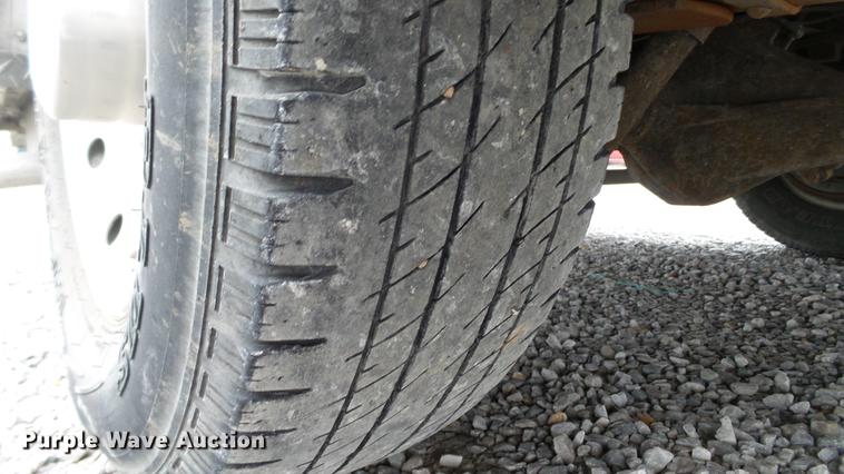 image for item DE4974 1993 Ford Econoline E350 ambulance