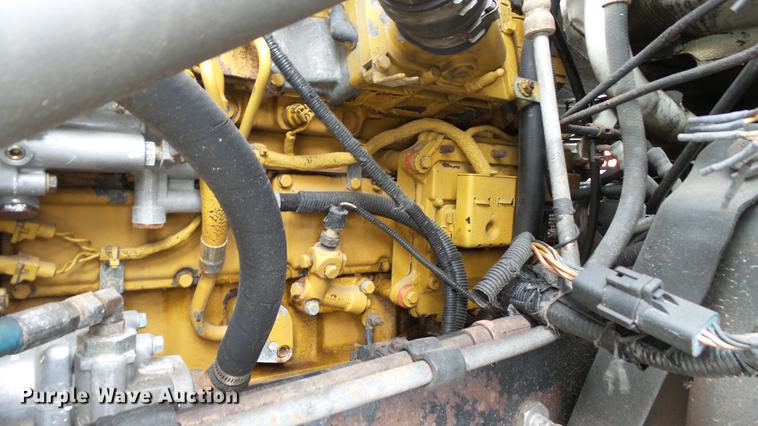 image for item DE4985 2000 Ford F650 Super Duty XL truck cab and chassis