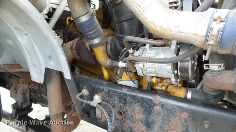 image for item DE4985 2000 Ford F650 Super Duty XL truck cab and chassis