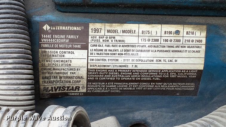 image for item DE4986 1998 International 4700 flatbed truck