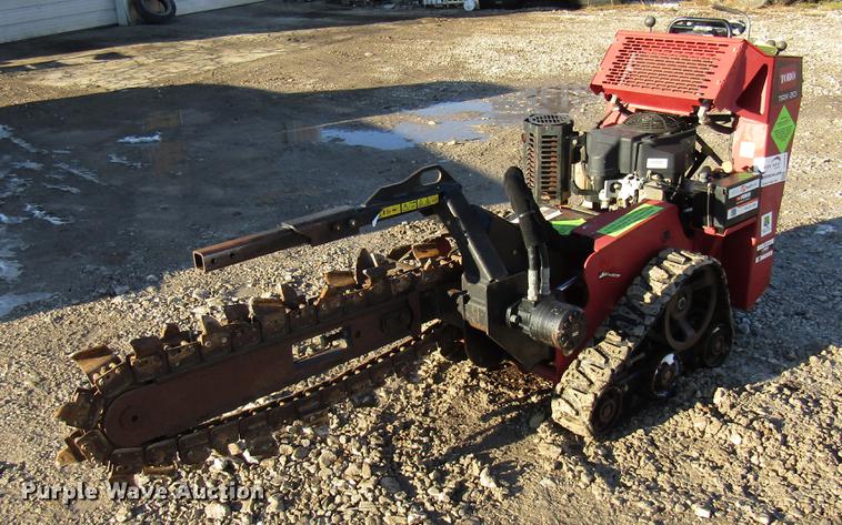image for item DE5926 2013 Toro TRX20 trencher and trailer