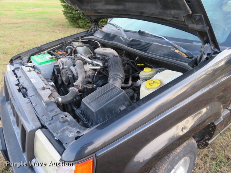image for item DE6541 1998 Jeep Grand Cherokee SUV