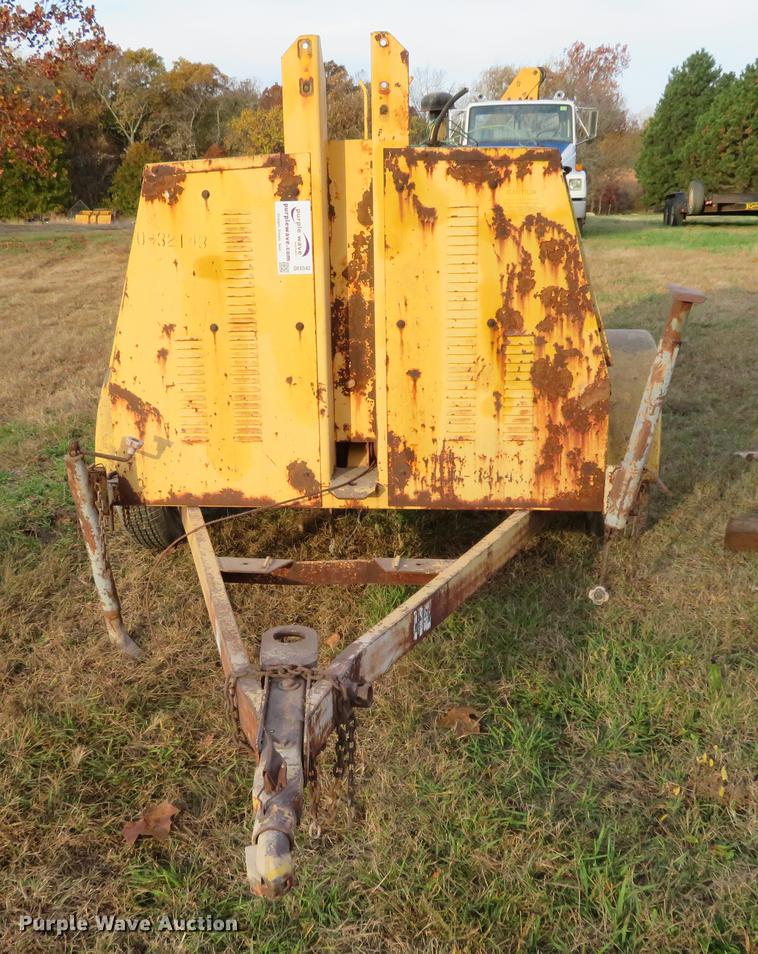 image for item DE6542 Allmand Maxi-Lite III LT56BC generator