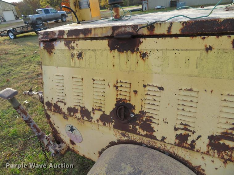 image for item DE6542 Allmand Maxi-Lite III LT56BC generator