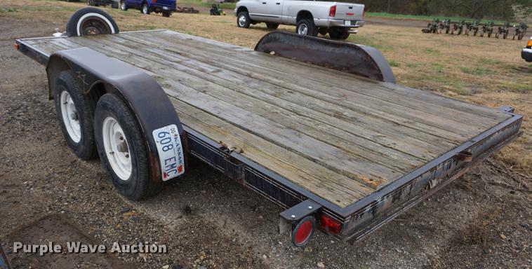 image for item DF1518 1991 FFC utility trailer